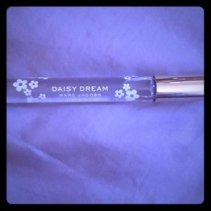 Marc Jacobs daisy dream rollerball